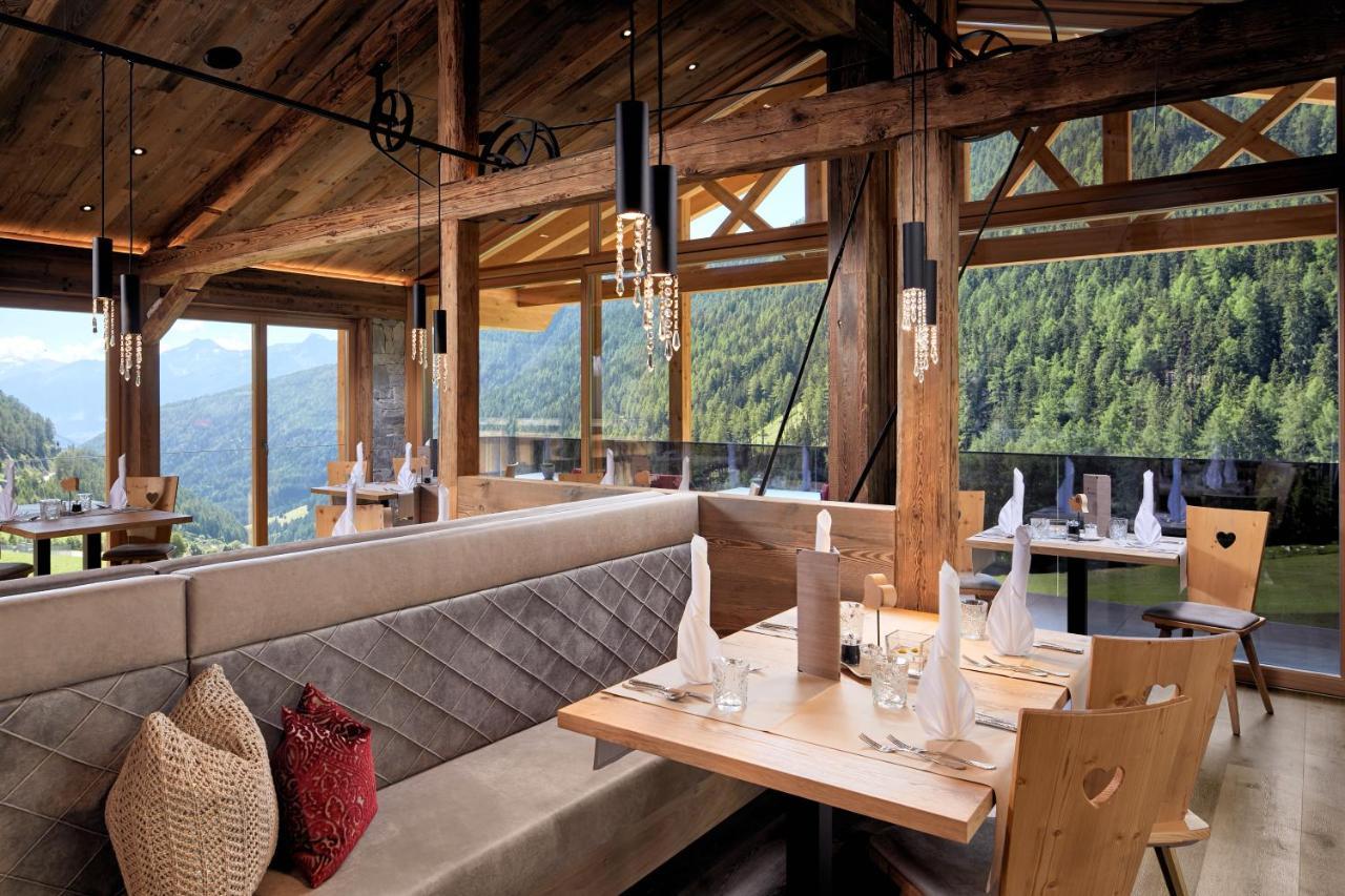 Anigglhof Hotell Malles Venosta Exteriör bild