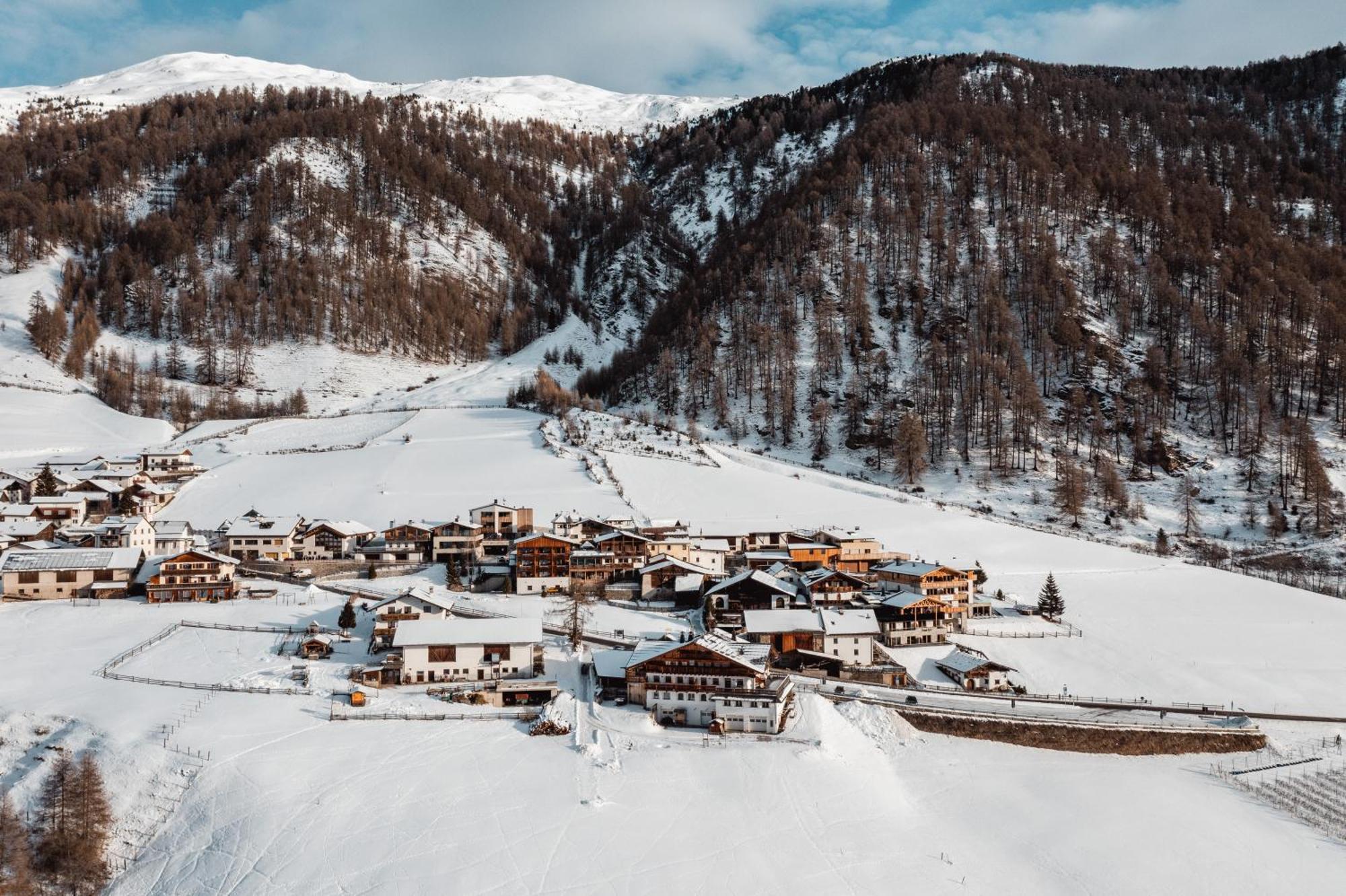 Anigglhof Hotell Malles Venosta Exteriör bild